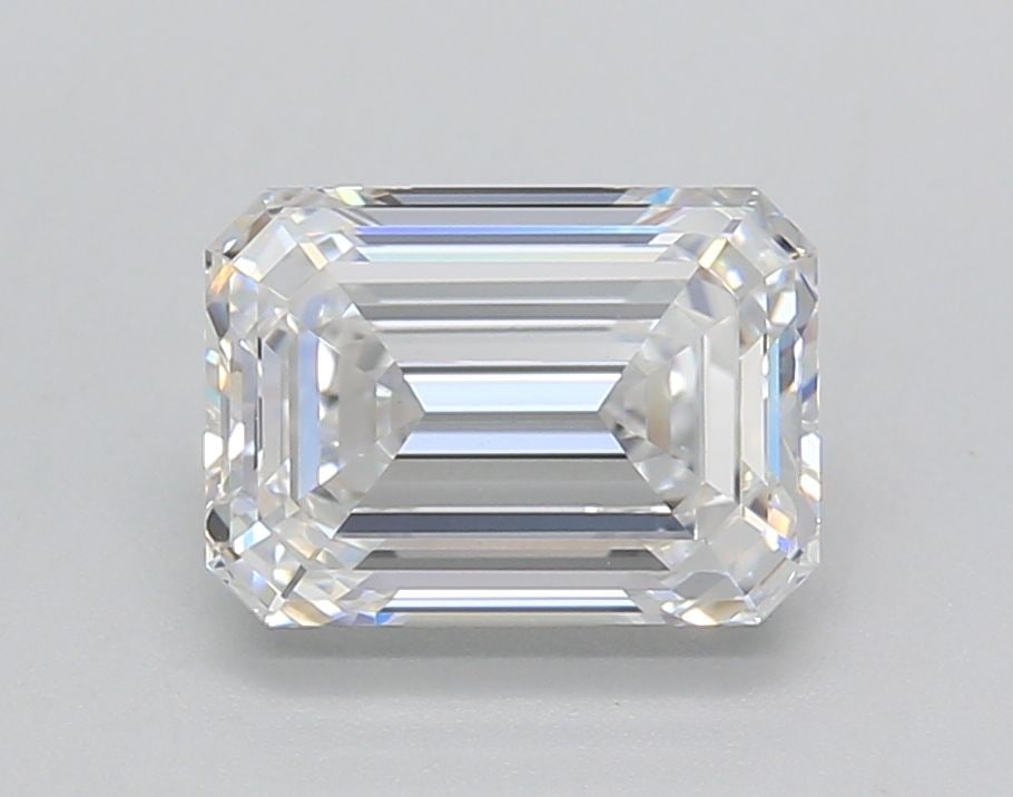 Loose Diamond - EMERALD 2.02ct E VVS2: Loose Diamond - EMERALD 2.02ct E VVS2 Source: This is a real non-mined Diamond that has been grown in a lab Shape: EMERALD Carats: 2.02 Color: E Clarity: VVS2 Certification: GIA Video: