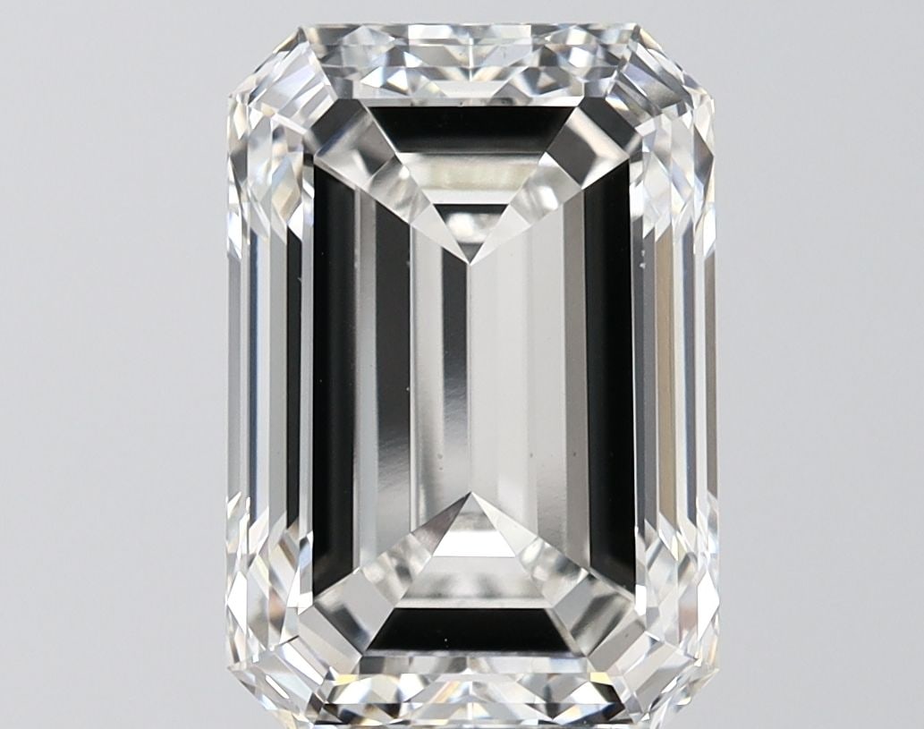 Loose Diamond - EMERALD 5.03ct G VS1: Loose Diamond - EMERALD 5.03ct G VS1 Source: This is a real non-mined Diamond that has been grown in a lab Shape: EMERALD Carats: 5.03 Color: G Clarity: VS1 Certification: IGI Video: Video Link The