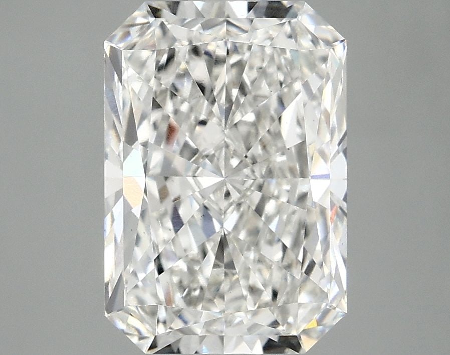 Loose Diamond - RADIANT 3.03ct F VS2: Loose Diamond - RADIANT 3.03ct F VS2 Source: This is a real non-mined Diamond that has been grown in a lab Shape: RADIANT Carats: 3.03 Color: F Clarity: VS2 Certification: IGI The Diamond Depot