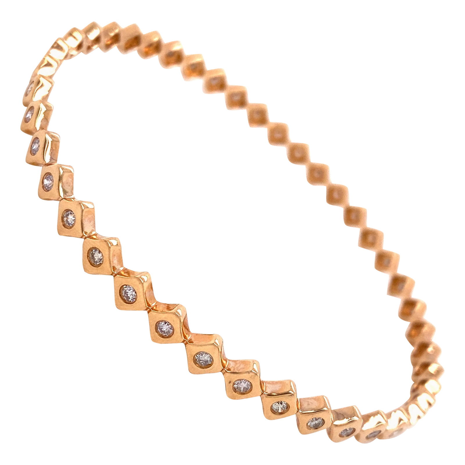 1.12ct Diamond Bangle 18k Rose Gold Bracelet: 1.12ct Diamond Bangle 18k Rose Gold Bracelet This exquisite bangle bracelet features 42 round diamonds totaling 1.12 carats, set in luxurious 18k rose gold. The diamonds showcase approximately F/G col