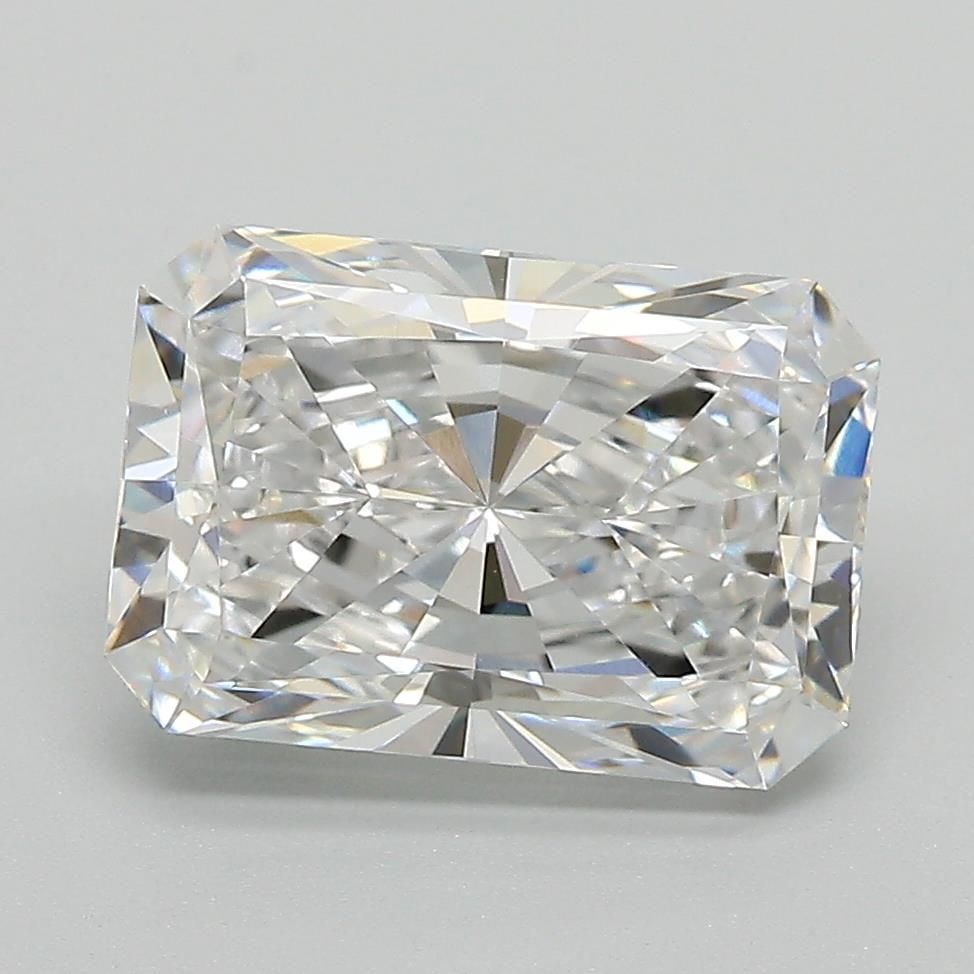 Loose Diamond - RADIANT 3.08ct D VVS2: Loose Diamond - RADIANT 3.08ct D VVS2 Source: This is a real non-mined Diamond that has been grown in a lab Shape: RADIANT Carats: 3.08 Color: D Clarity: VVS2 Certification: GIA Video: