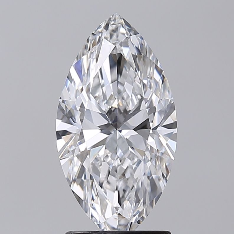 Loose Diamond - MARQUISE 2.0ct D VVS2: Loose Diamond - MARQUISE 2.0ct D VVS2 Source: This is a real non-mined Diamond that has been grown in a lab Shape: MARQUISE Carats: 2.0 Color: D Clarity: VVS2 Certification: IGI The Diamond Depot Guar