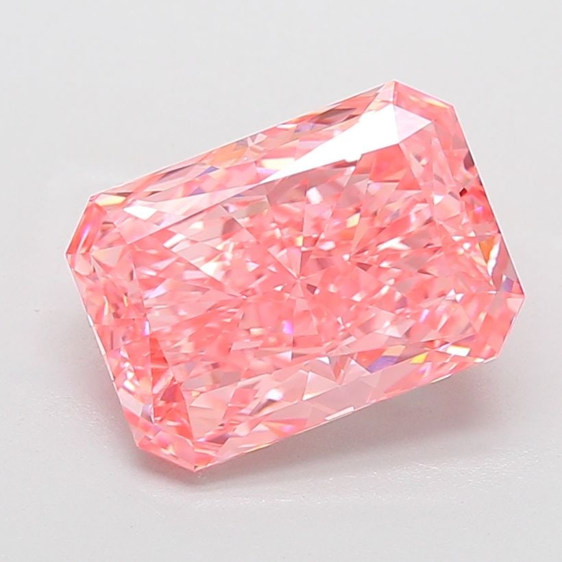 Loose Diamond - RADIANT 6.02ct Fancy Vivid Pink VVS2: Loose Diamond - RADIANT 6.02ct Fancy Vivid Pink VVS2 Source: This is a real non-mined Diamond that has been grown in a lab Shape: RADIANT Carats: 6.02 Color: Fancy Vivid Pink Certification: IGI The Di