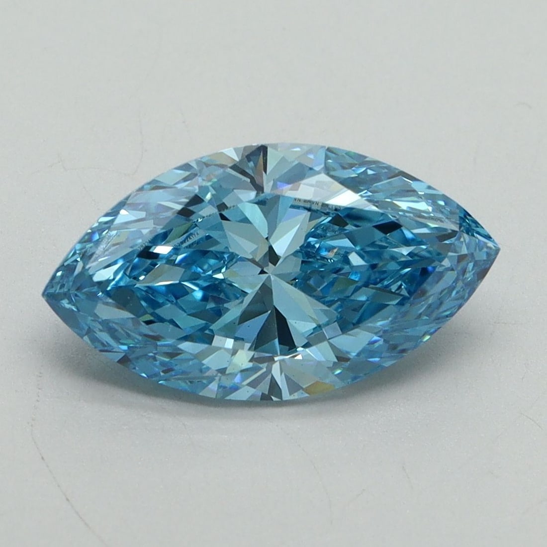 Loose Diamond - MARQUISE 2.5ct Fancy Vivid Blue VS2: Loose Diamond - MARQUISE 2.5ct Fancy Vivid Blue VS2 Source: This is a real non-mined Diamond that has been grown in a lab Shape: MARQUISE Carats: 2.5 Color: Fancy Vivid Blue Certification: IGI Video: