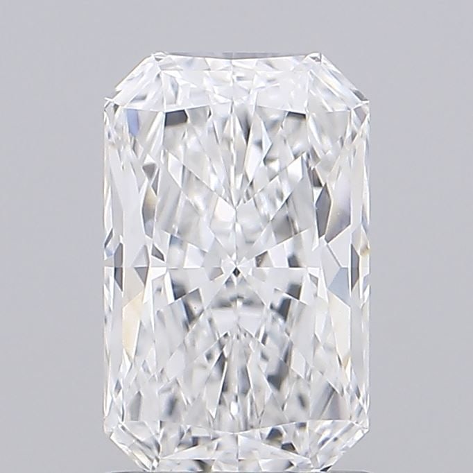 Loose Diamond - RADIANT 1.52ct E VVS2: Loose Diamond - RADIANT 1.52ct E VVS2 Source: This is a real non-mined Diamond that has been grown in a lab Shape: RADIANT Carats: 1.52 Color: E Clarity: VVS2 Certification: IGI Video: