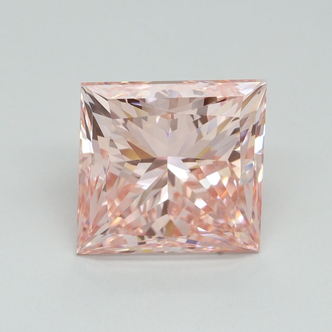 Loose Diamond - PRINCESS 5.01ct Fancy Vivid Pink VS1: Loose Diamond - PRINCESS 5.01ct Fancy Vivid Pink VS1 Source: This is a real non-mined Diamond that has been grown in a lab Shape: PRINCESS Carats: 5.01 Color: Fancy Vivid Pink Certification: IGI Video