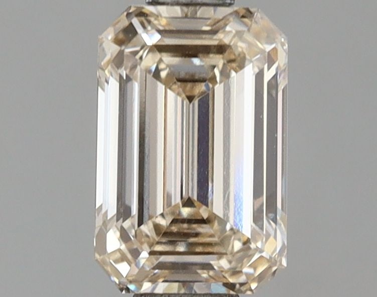 Loose Diamond - EMERALD 1.0ct Fancy Vivid Pink VS1: Loose Diamond - EMERALD 1.0ct Fancy Vivid Pink VS1 Source: This is a real non-mined Diamond that has been grown in a lab Shape: EMERALD Carats: 1.0 Color: Fancy Vivid Pink Certification: NONE Video: