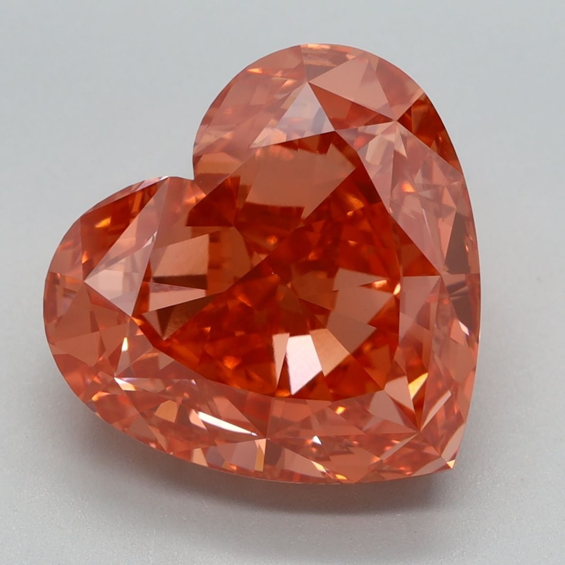 Loose Diamond - HEART 7.69ct Fancy Vivid Pink VVS2: Loose Diamond - HEART 7.69ct Fancy Vivid Pink VVS2 Source: This is a real non-mined Diamond that has been grown in a lab Shape: HEART Carats: 7.69 Color: Fancy Vivid Pink Certification: IGI Video: