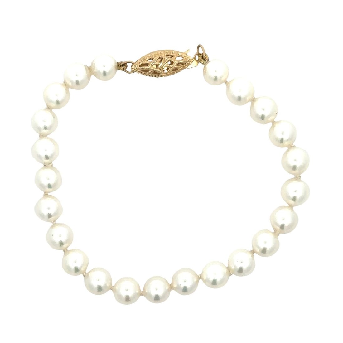 Elegant 5.5-6mm Pearl Bracelet with 14k Yellow Gold Clasp: Elegant 5.5-6mm Pearl Bracelet with 14k Yellow Gold Clasp This exquisite classic single strand pearl bracelet features 23 genuine cultured round pearls, each measuring between 5.5-6mm. The pearls are