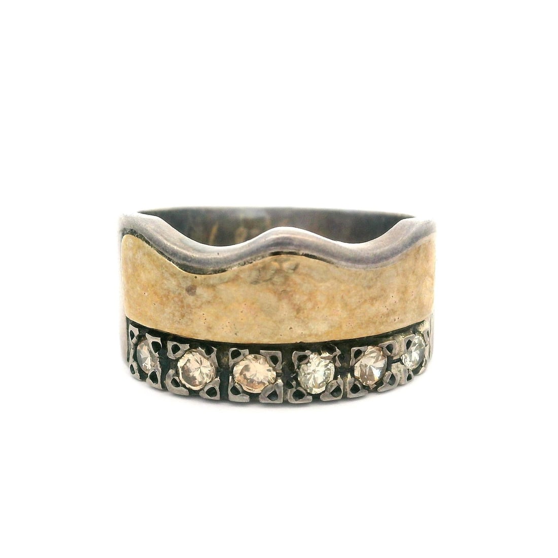 Vintage Sterling Silver Yellow Gold Plated Crown Ring with Cubic Zirconia: Vintage Sterling Silver Yellow Gold Plated Crown Ring with Cubic Zirconia This stunning vintage band ring showcases a unique crown design, crafted from sterling silver and featuring a luxurious yellow