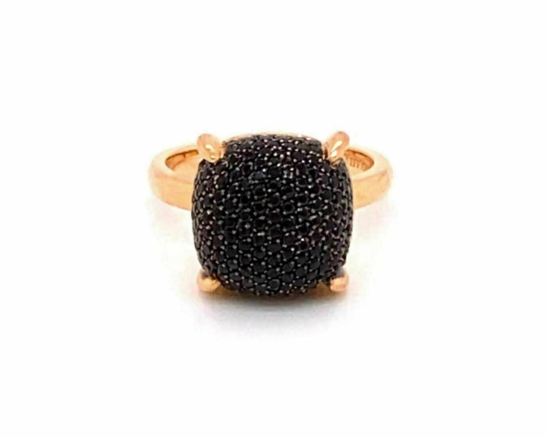 Paloma Picasso Sugar Stacks Black Spinel 18k Rose Gold Tiffany Ring Size 5: Paloma Picasso Sugar Stacks Black Spinel 18k Rose Gold Tiffany Ring Size 5 This authentic ring from the Tiffany & Co. Sugar Stacks collection, designed by Paloma Picasso, features a dramatic cushion-s