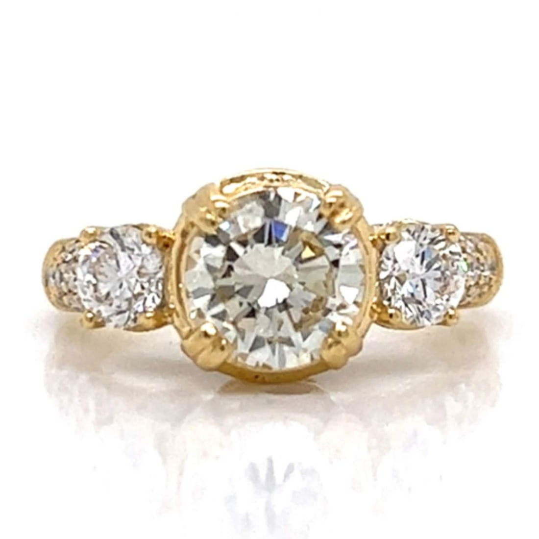 18K Yellow Gold EGL Certified 1.41 Ct Diamond Ring: 18K Yellow Gold EGL Certified 1.41 Ct Diamond Ring This stunning 18K Yellow Gold ring features a captivating EGL Certified Diamond weighing 1.41 Ct., exhibiting J color and SI1 clarity, ensuring a bri