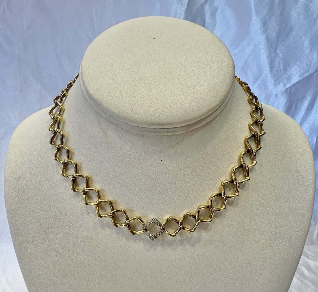 Paloma Picasso Tiffany 18K Yellow Gold Diamond Choker Necklace with Case: Paloma Picasso Tiffany 18K Yellow Gold Diamond Choker Necklace with Case Discover the elegance of this Paloma Picasso necklace, expertly crafted for Tiffany & Co. in 1981. Made of luxurious 18K yellow
