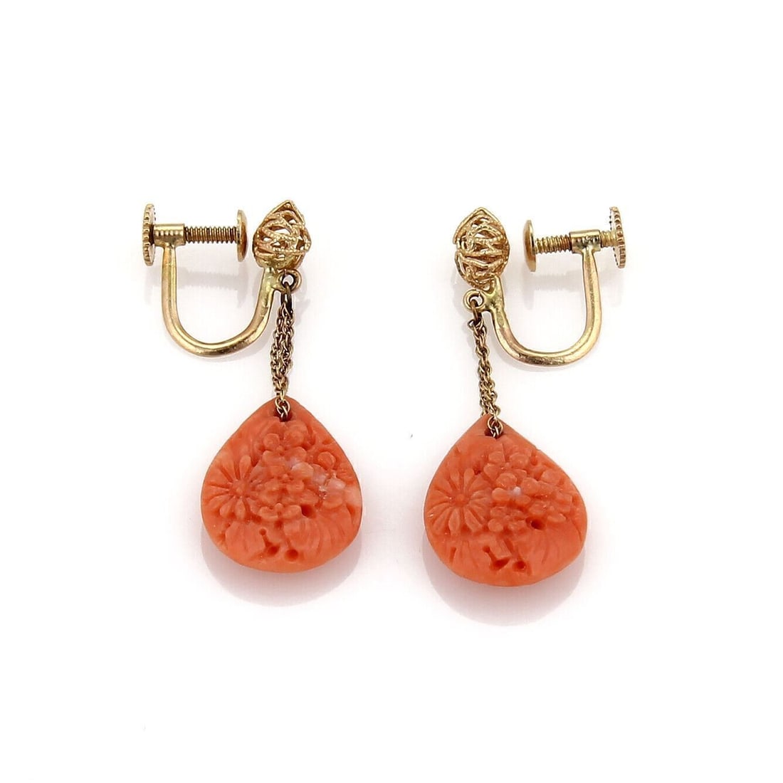 Vintage 14k Gold Carved Coral Floral Dangle Earrings with Screw Backs Naomi Marked: Vintage 14k Gold Carved Coral Floral Dangle Earrings with Screw Backs Naomi Marked This pair of vintage and antique dangle earrings features intricately carved coral in a floral design, set in 14k yel