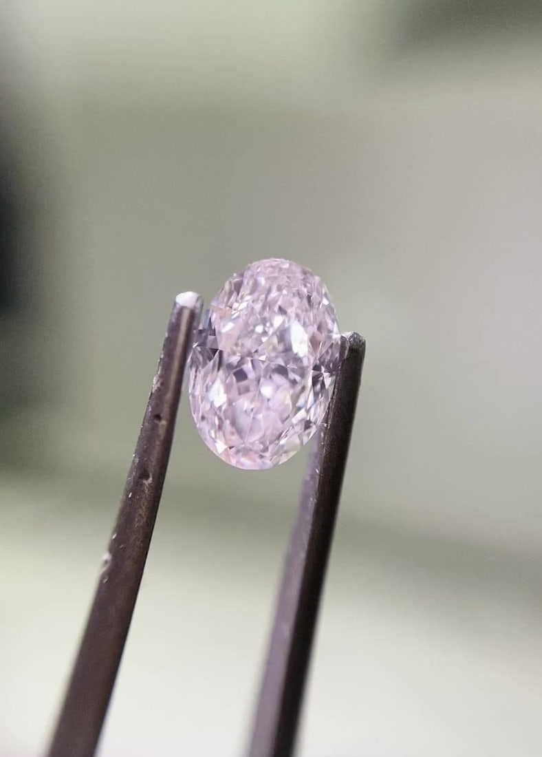 Loose Diamond - OVAL 0.59ct Very Light Pink SI1 (1 of 1)