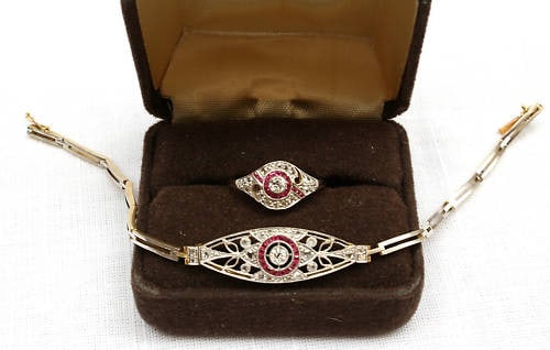 Edwardian 14K White Gold Ruby Diamond Jewelry Set Bracelet Ring: Edwardian 14K White Gold Ruby Diamond Jewelry Set Bracelet Ring This exquisite Edwardian jewelry set features a stunning bracelet and a matching ring, both crafted from luxurious 14K white gold. The b