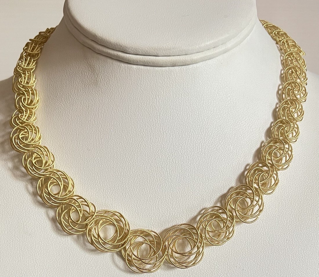 Buccellati Hawaii 18K Yellow Gold Chain Necklace (1 of 6)