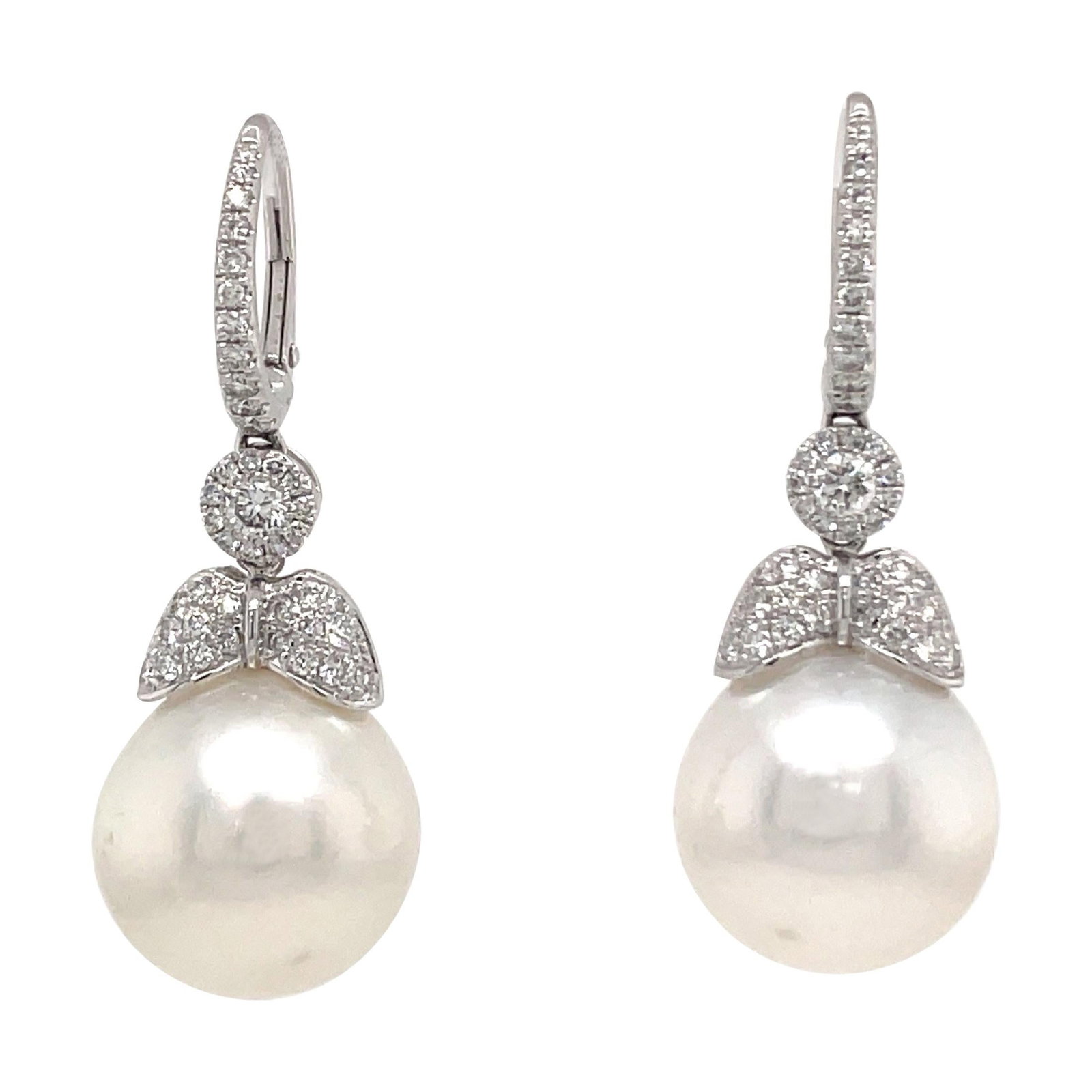 Harbor Diamonds 18K Gold Dangle Earrings with Diamonds and South Sea Pearls: Harbor Diamonds 18K Gold Dangle Earrings with Diamonds and South Sea Pearls Elevate your elegance with these stunning 18k Dangle Diamond Pearl Earrings. Crafted from luxurious 18k white gold, these ea