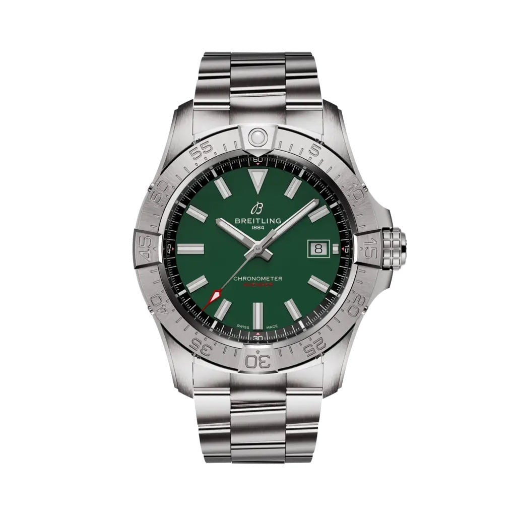 Avenger Automatic Green Dial Watch A17328101L1A1 on Leather Strap with Card: Avenger Automatic Green Dial Watch A17328101L1A1 on Leather Strap with Card This Breitling Avenger Automatic watch features a striking green dial and a rotating bezel. The timepiece is paired with a l