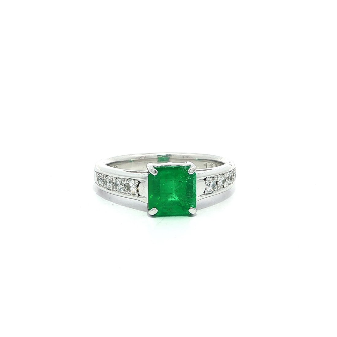 Platinum GIA Certified 1.61ctw Colombian Emerald & Diamond Engagement Ring: Platinum GIA Certified 1.61ctw Colombian Emerald & Diamond Engagement Ring This exquisite engagement ring features a stunning natural Colombian emerald, weighing 1.36ct, set in a luxurious platinum ba