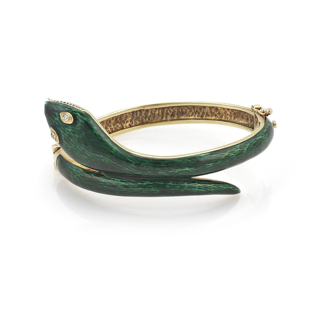 Estate 14k Yellow Gold Diamond Green Enamel Snake Bracelet: Estate 14k Yellow Gold Diamond Green Enamel Snake Bracelet This exquisite Estate Diamond Bracelet is crafted from 14k yellow gold and features a unique hinged snake design. The bracelet showcases a ca