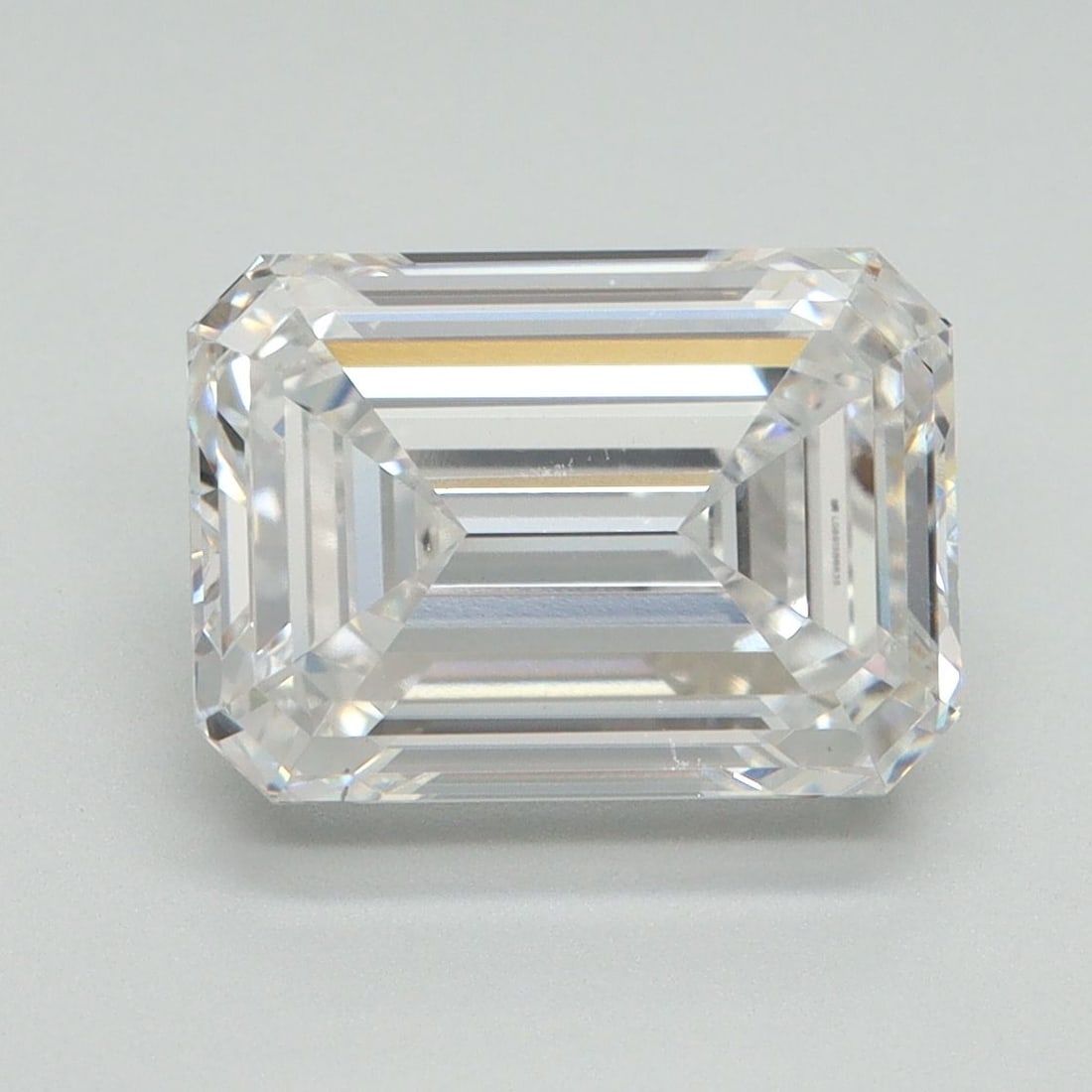 Loose Diamond - EMERALD 4.07ct D VS1 (1 of 1)