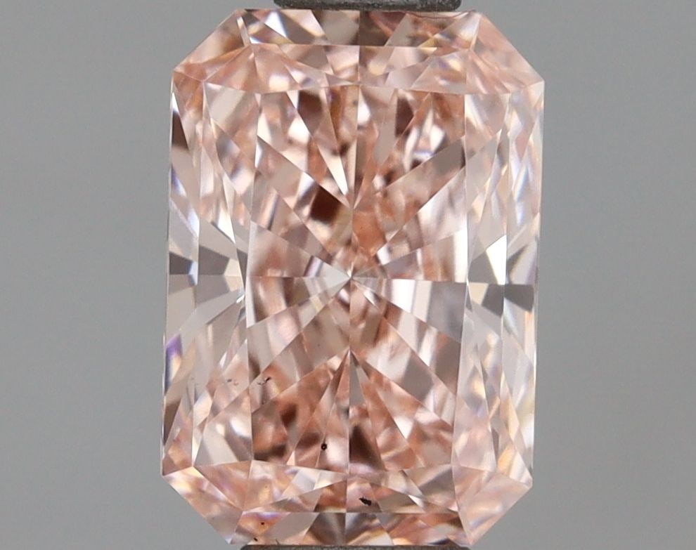 Loose Diamond - RADIANT 1.04ct Fancy Vivid Pink VS2: Loose Diamond - RADIANT 1.04ct Fancy Vivid Pink VS2 Source: This is a real non-mined Diamond that has been grown in a lab Shape: RADIANT Carats: 1.04 Color: Fancy Vivid Pink Certification: IGI Video: