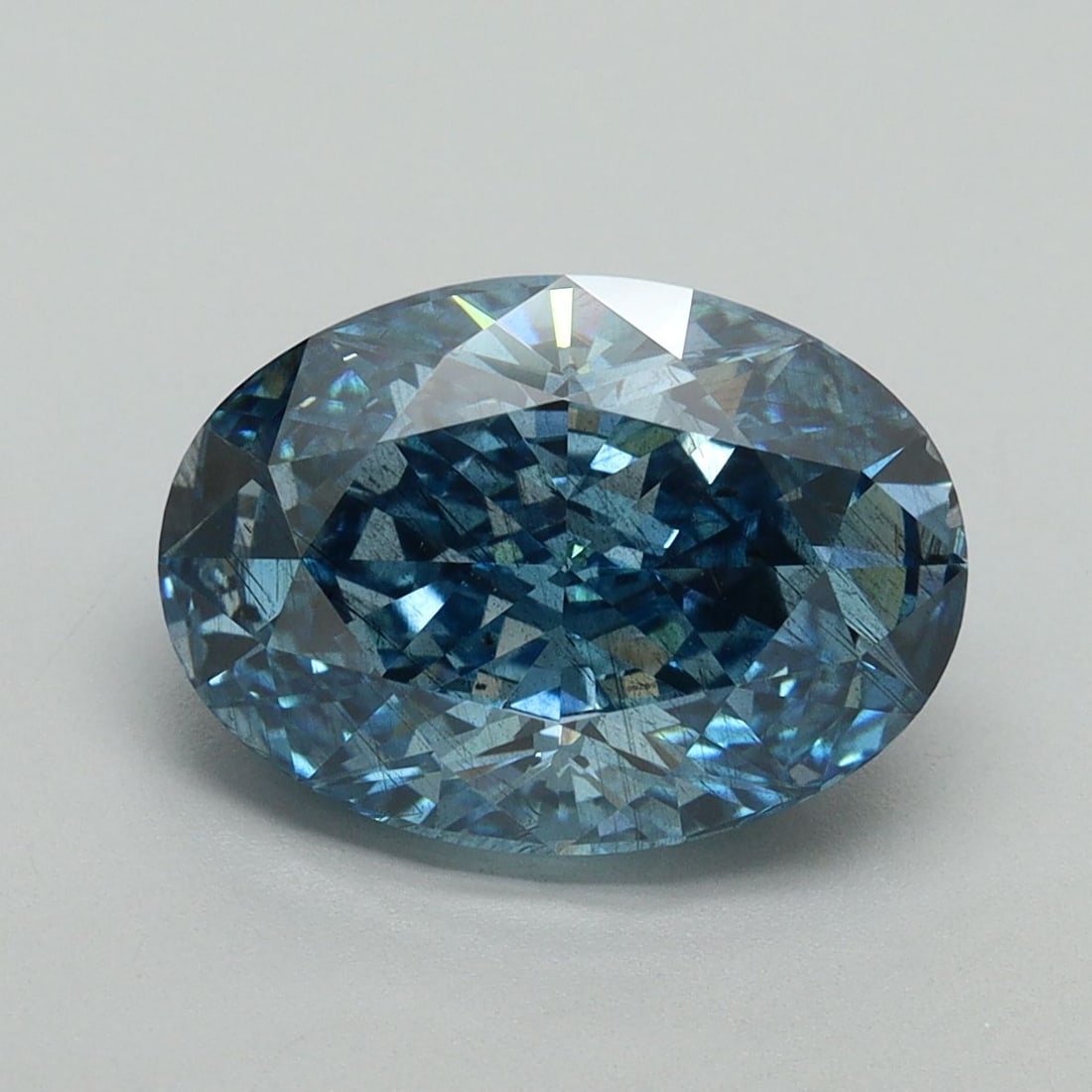 Loose Diamond - OVAL 3.64ct Fancy Vivid Blue SI2: Loose Diamond - OVAL 3.64ct Fancy Vivid Blue SI2 Source: This is a real non-mined Diamond that has been grown in a lab Shape: OVAL Carats: 3.64 Color: Fancy Vivid Blue Certification: IGI Video: