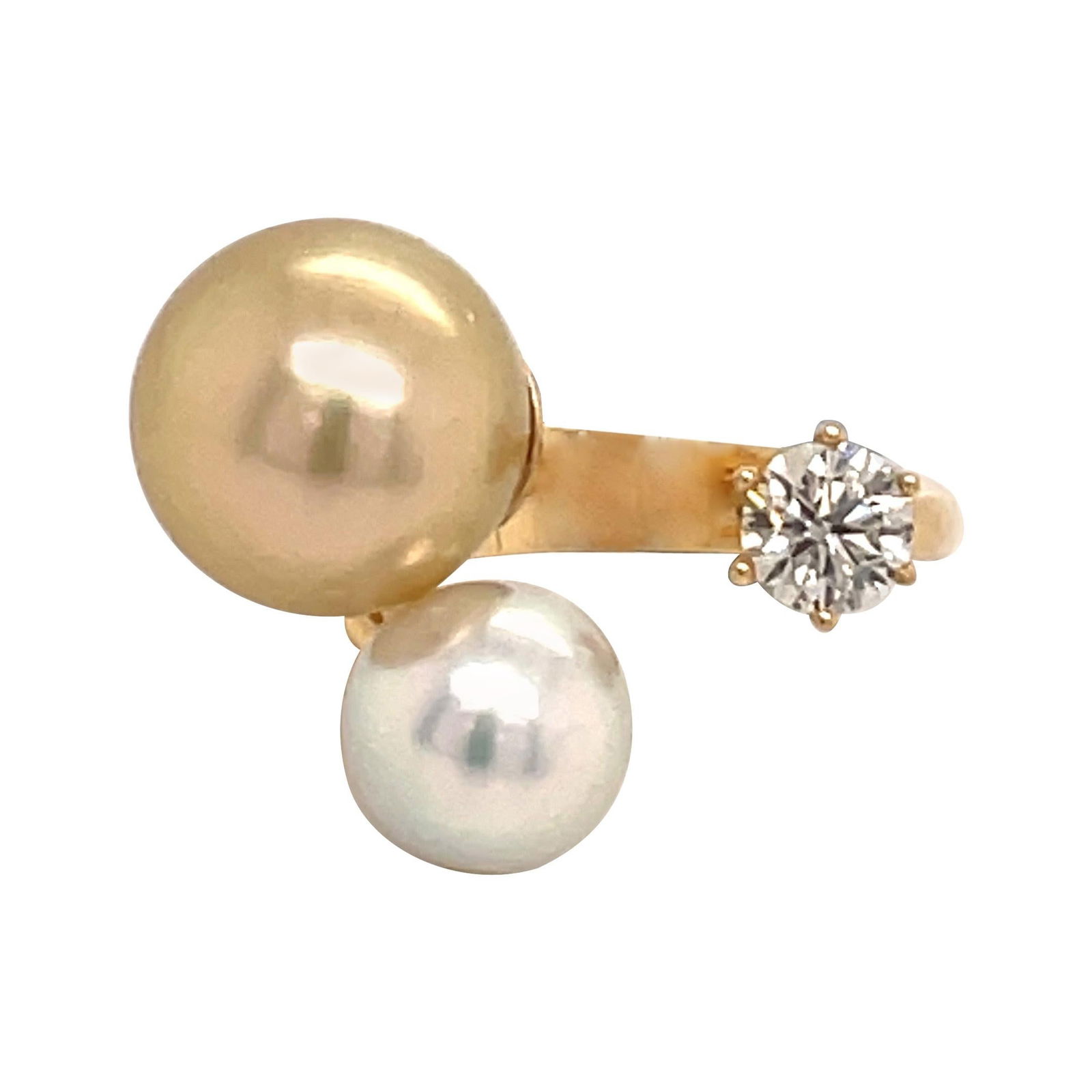 Harbor Diamonds 18K Gold Pearl Diamond Ring 0.50ct Contemporary: Harbor Diamonds 18K Gold Pearl Diamond Ring 0.50ct Contemporary This exquisite contemporary fashion ring features a stunning 12 mm Golden Pearl and a 9 mm South Sea Pearl, both elegantly complemented