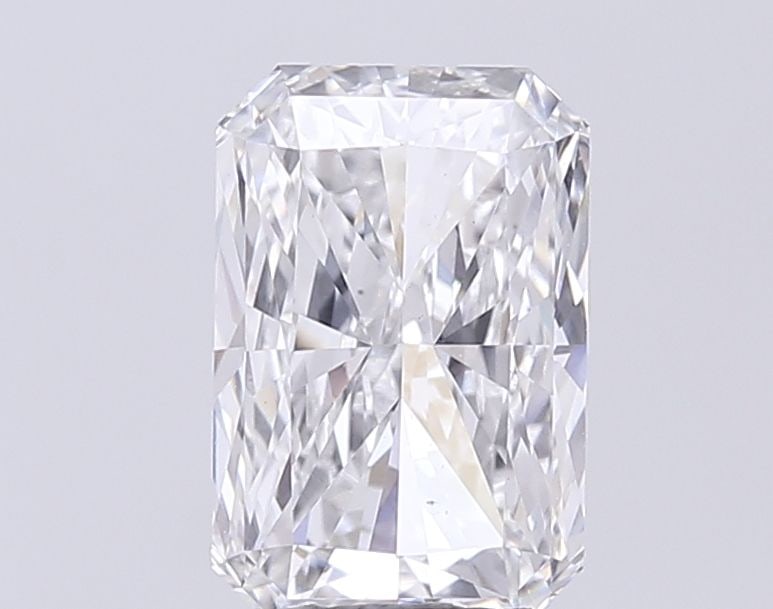 Loose Diamond - RADIANT 3.07ct E VS1: Loose Diamond - RADIANT 3.07ct E VS1 Source: This is a real non-mined Diamond that has been grown in a lab Shape: RADIANT Carats: 3.07 Color: E Clarity: VS1 Certification: IGI Video: