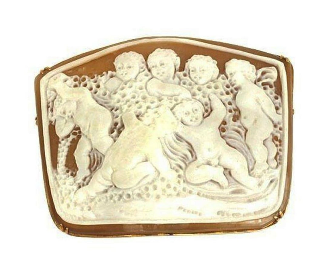 18k Pink Gold Brooch Pendant With Carved Cherub Shell Cameo: 18k Pink Gold Brooch Pendant With Carved Cherub Shell Cameo This vintage brooch pin and pendant features a beautifully carved group of cherubs in a shell cameo, set in 18k pink gold. Crafted with meti