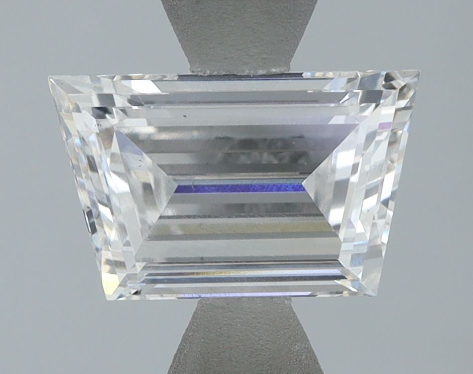 Loose Diamond - TAPERED BAGUETTE 1.01ct E VS2: Loose Diamond - TAPERED BAGUETTE 1.01ct E VS2 Source: This is a real non-mined Diamond that has been grown in a lab Shape: TAPERED BAGUETTE Carats: 1.01 Color: E Clarity: VS2 Certification: IGI Video: