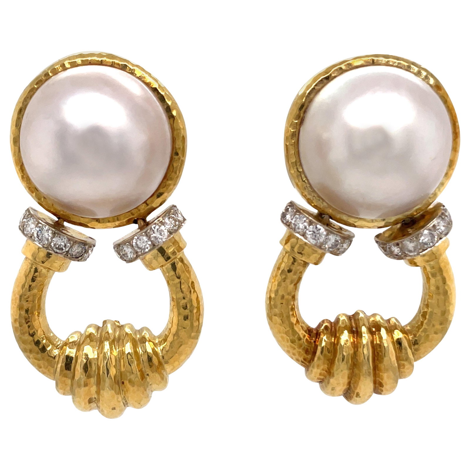 1980s 18K Yellow Gold Doorknocker Earrings with Diamonds and Mob Pearls: 1980s 18K Yellow Gold Doorknocker Earrings with Diamonds and Mob Pearls These exquisite doorknocker drop earrings are crafted from 18 karat yellow gold and feature a stunning combination of round cut