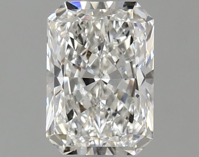 Loose Diamond - RADIANT 1.4ct E VS1: Loose Diamond - RADIANT 1.4ct E VS1 Source: This is a real non-mined Diamond that has been grown in a lab Shape: RADIANT Carats: 1.4 Color: E Clarity: VS1 Certification: IGI Video: