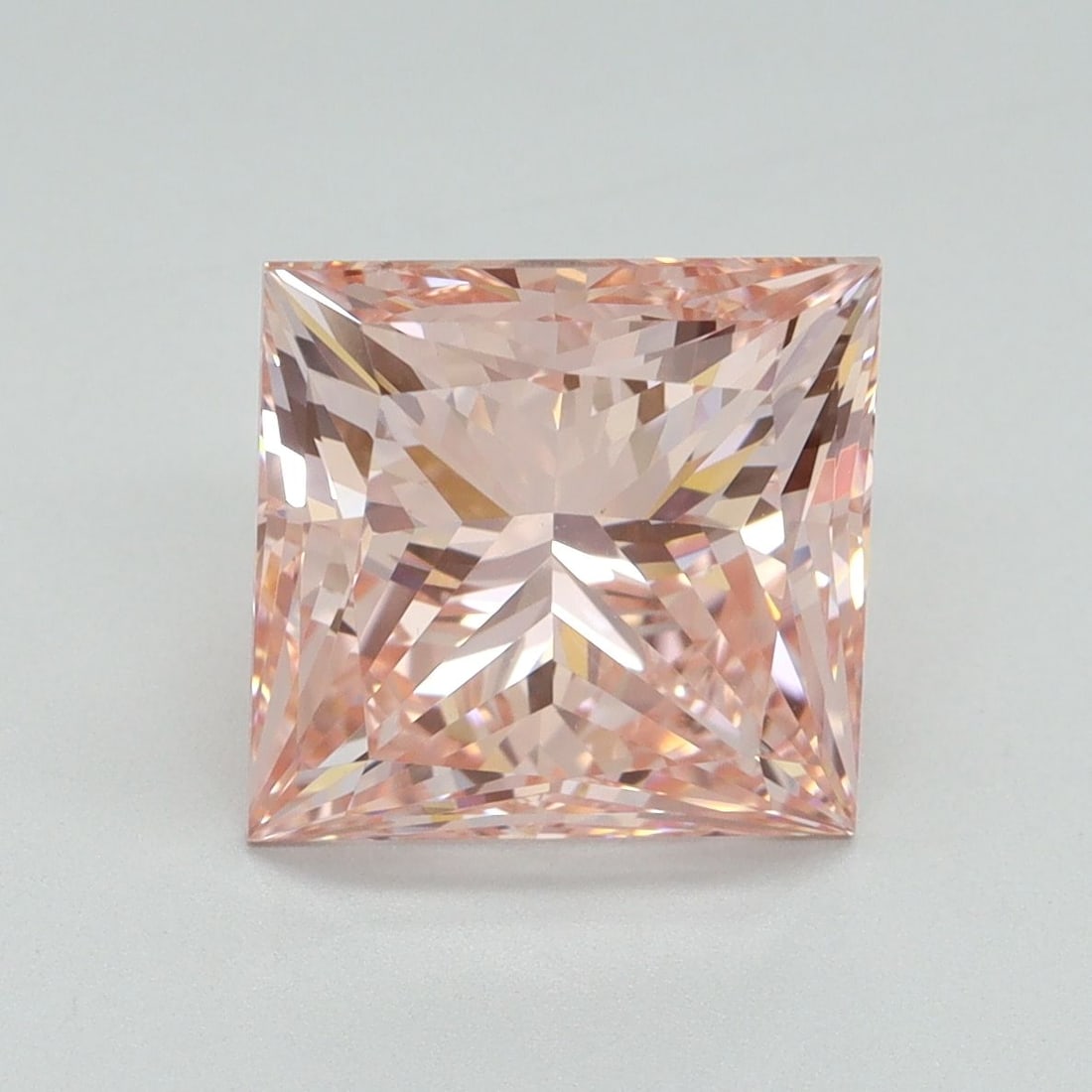 Loose Diamond - PRINCESS 4.38ct Fancy Intense Pink VS1: Loose Diamond - PRINCESS 4.38ct Fancy Intense Pink VS1 Source: This is a real non-mined Diamond that has been grown in a lab Shape: PRINCESS Carats: 4.38 Color: Fancy Intense Pink Certification: IGI V