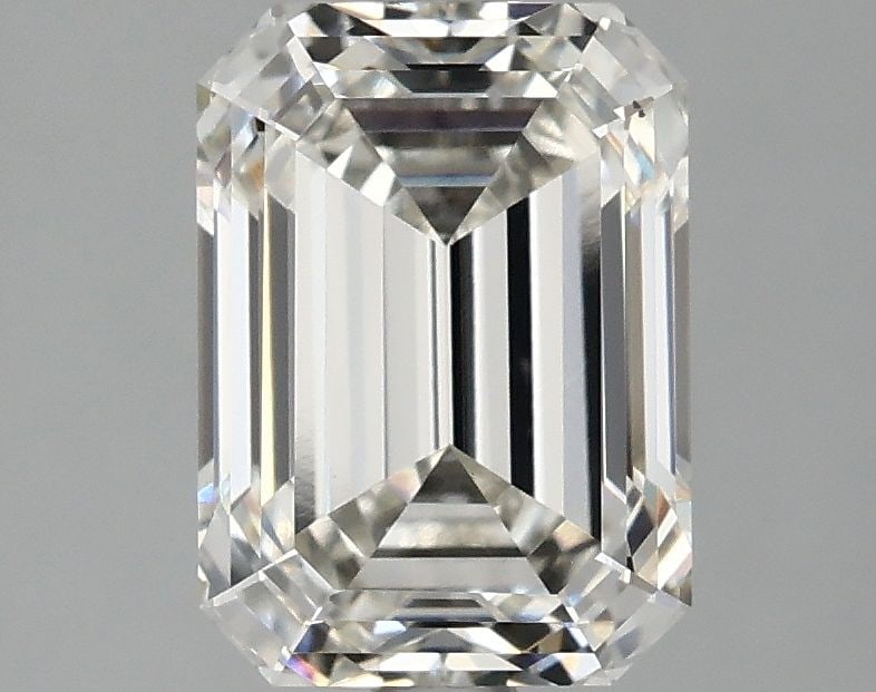 Loose Diamond - EMERALD 2.59ct H VS1: Loose Diamond - EMERALD 2.59ct H VS1 Source: This is a real non-mined Diamond that has been grown in a lab Shape: EMERALD Carats: 2.59 Color: H Clarity: VS1 Certification: IGI Video: