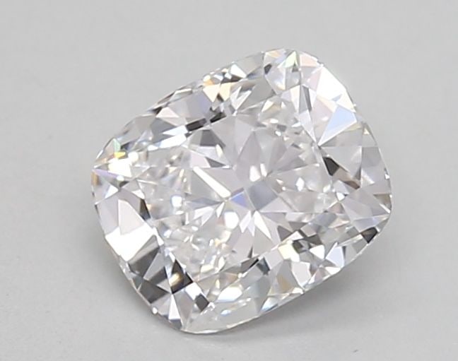 Loose Diamond - CUSHION MODIFIED 0.92ct E VVS2: Loose Diamond - CUSHION MODIFIED 0.92ct E VVS2 Source: This is a real non-mined Diamond that has been grown in a lab Shape: CUSHION MODIFIED Carats: 0.92 Color: E Clarity: VVS2 Certification: IGI Vide