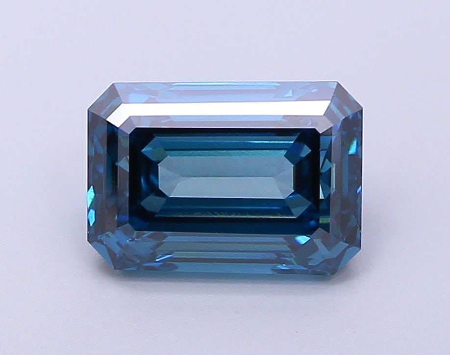Loose Diamond - EMERALD 1.77ct Fancy Blue VS1: Loose Diamond - EMERALD 1.77ct Fancy Blue VS1 Source: This is a real non-mined Diamond that has been grown in a lab Shape: EMERALD Carats: 1.77 Color: Fancy Blue Certification: NONE Video: