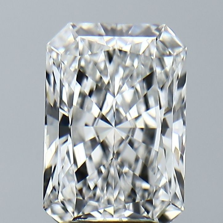 Loose Diamond - RADIANT 2.68ct E VVS2 (1 of 1)