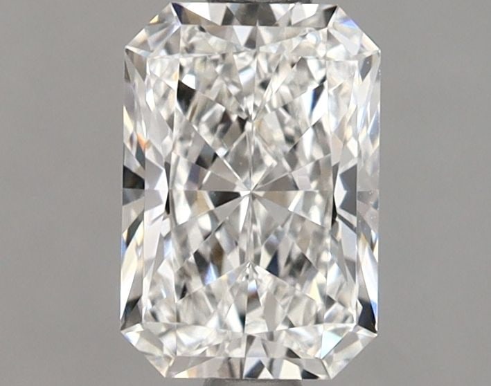 Loose Diamond - RADIANT 1.08ct F VS1: Loose Diamond - RADIANT 1.08ct F VS1 Source: This is a real non-mined Diamond that has been grown in a lab Shape: RADIANT Carats: 1.08 Color: F Clarity: VS1 Certification: GIA Video: