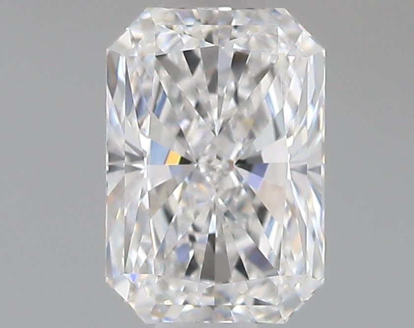 Loose Diamond - RADIANT 1.08ct D VVS2: Loose Diamond - RADIANT 1.08ct D VVS2 Source: This is a real non-mined Diamond that has been grown in a lab Shape: RADIANT Carats: 1.08 Color: D Clarity: VVS2 Certification: IGI Video: