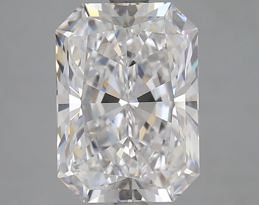 Loose Diamond - RADIANT 4.02ct D VS1: Loose Diamond - RADIANT 4.02ct D VS1 Source: This is a real non-mined Diamond that has been grown in a lab Shape: RADIANT Carats: 4.02 Color: D Clarity: VS1 Certification: GIA Video: