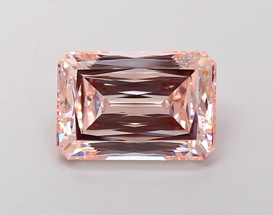 Loose Diamond - RADIANT 2.84ct Fancy Pink VVS2: Loose Diamond - RADIANT 2.84ct Fancy Pink VVS2 Source: This is a real non-mined Diamond that has been grown in a lab Shape: RADIANT Carats: 2.84 Color: Fancy Pink Certification: IGI Video: