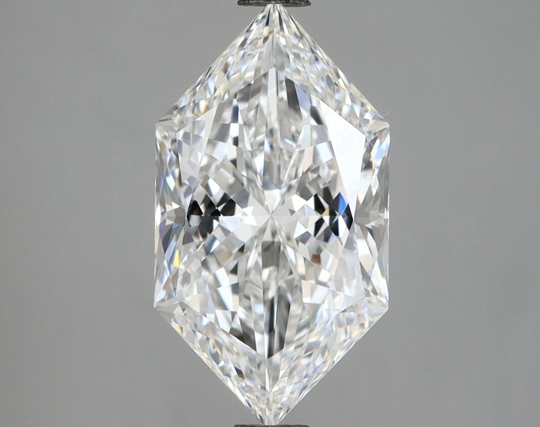 Loose Diamond - HEXAGONAL 3.98ct E VVS2: Loose Diamond - HEXAGONAL 3.98ct E VVS2 Source: This is a real non-mined Diamond that has been grown in a lab Shape: HEXAGONAL Carats: 3.98 Color: E Clarity: VVS2 Certification: IGI Video: