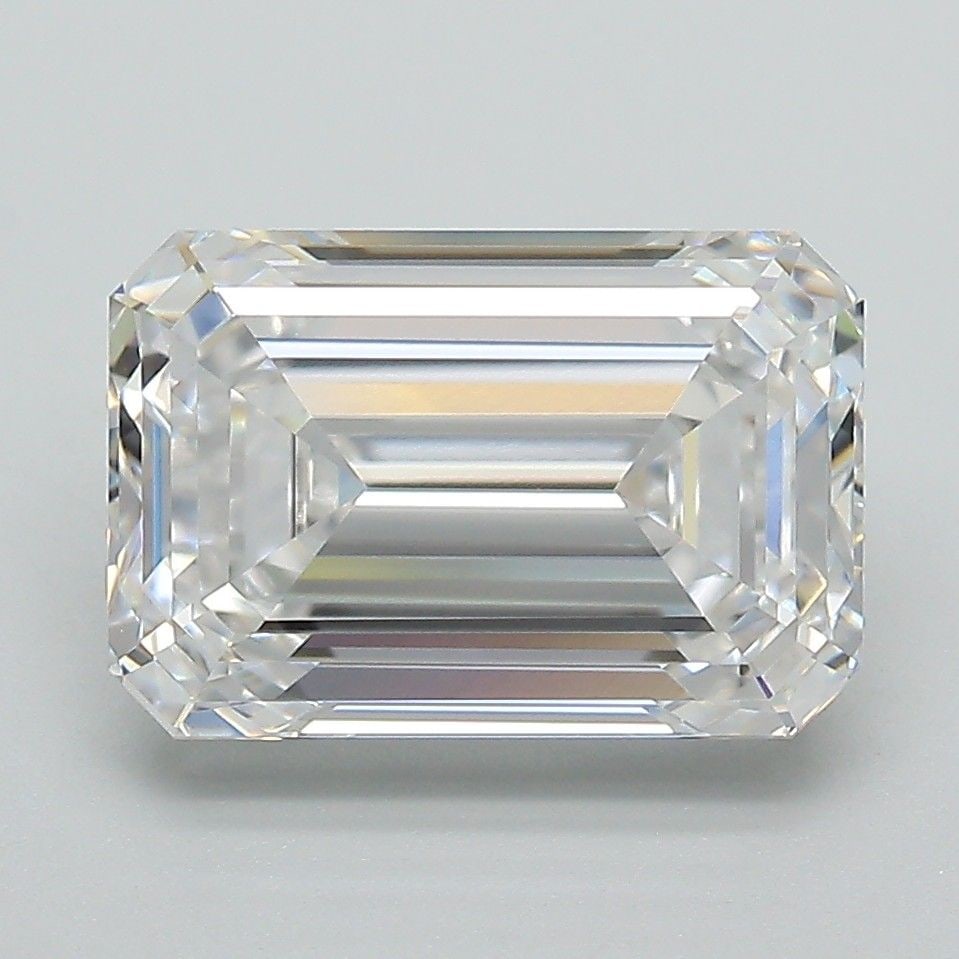 Loose Diamond - EMERALD 3.9ct D VVS1: Loose Diamond - EMERALD 3.9ct D VVS1 Source: This is a real non-mined Diamond that has been grown in a lab Shape: EMERALD Carats: 3.9 Color: D Clarity: VVS1 Certification: IGI Video: Video Link The