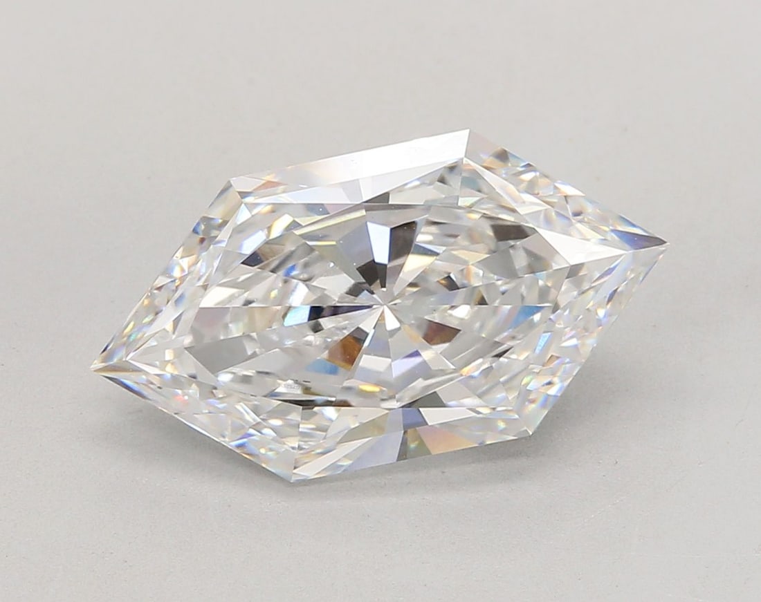 Loose Diamond - HEXAGONAL 5.59ct D VVS2: Loose Diamond - HEXAGONAL 5.59ct D VVS2 Source: This is a real non-mined Diamond that has been grown in a lab Shape: HEXAGONAL Carats: 5.59 Color: D Clarity: VVS2 Certification: IGI Video: