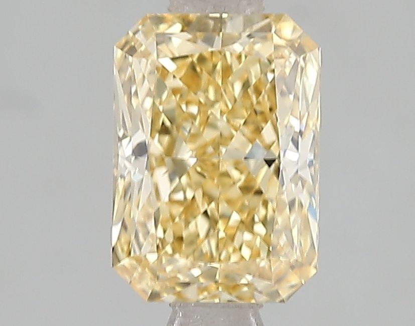 Loose Diamond - RADIANT 1.52ct Fancy Vivid Yellow VS2: Loose Diamond - RADIANT 1.52ct Fancy Vivid Yellow VS2 Source: This is a real non-mined Diamond that has been grown in a lab Shape: RADIANT Carats: 1.52 Color: Fancy Vivid Yellow Certification: IGI Vid