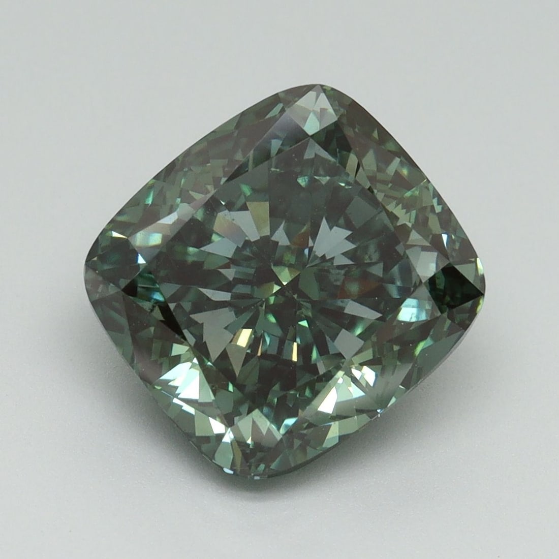 Loose Diamond - CUSHION MODIFIED 5.0ct Fancy Vivid Green VS2: Loose Diamond - CUSHION MODIFIED 5.0ct Fancy Vivid Green VS2 Source: This is a real non-mined Diamond that has been grown in a lab Shape: CUSHION MODIFIED Carats: 5.0 Color: Fancy Vivid Green Certific