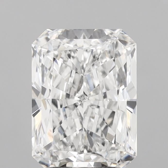 Loose Diamond - RADIANT 2.47ct E VVS1: Loose Diamond - RADIANT 2.47ct E VVS1 Source: This is a real non-mined Diamond that has been grown in a lab Shape: RADIANT Carats: 2.47 Color: E Clarity: VVS1 Certification: IGI Video: Video Link 