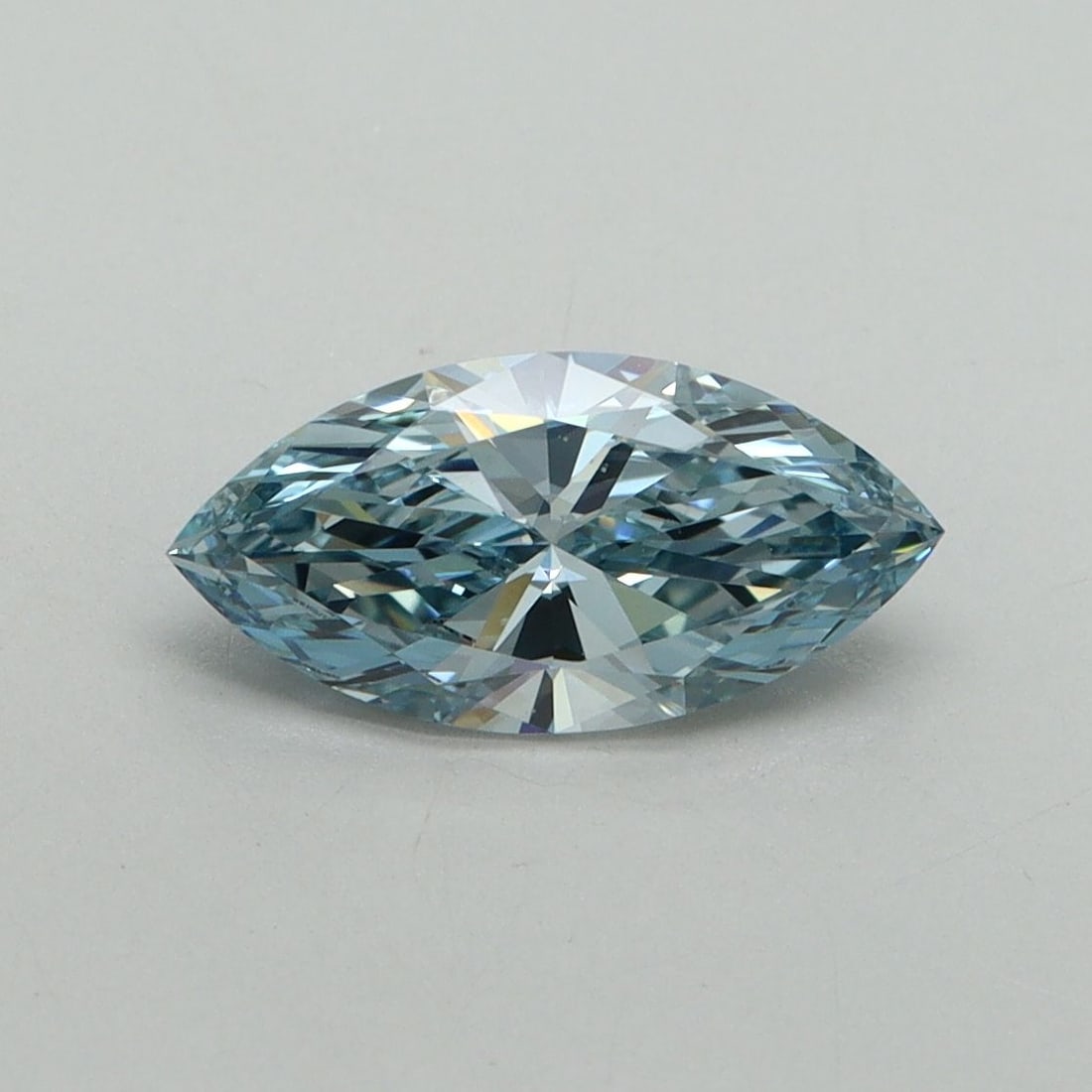 Loose Diamond - MARQUISE 1.0ct Fancy Vivid Blue VVS2: Loose Diamond - MARQUISE 1.0ct Fancy Vivid Blue VVS2 Source: This is a real non-mined Diamond that has been grown in a lab Shape: MARQUISE Carats: 1.0 Color: Fancy Vivid Blue Certification: IGI Video: